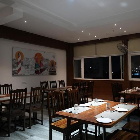Hotel Sunrise Hospitality Виджаявада Экстерьер фото